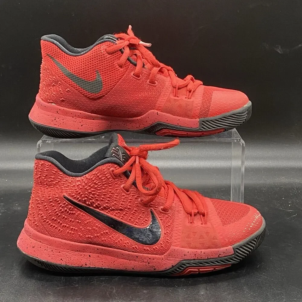 Nike Kyrie 3 GS Three Point Contest Candy Apple Red 859466-600 Size 4.5Y Youth